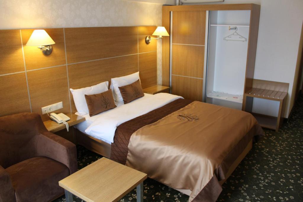 Grand Cali Hotel Bozuyuk Room photo